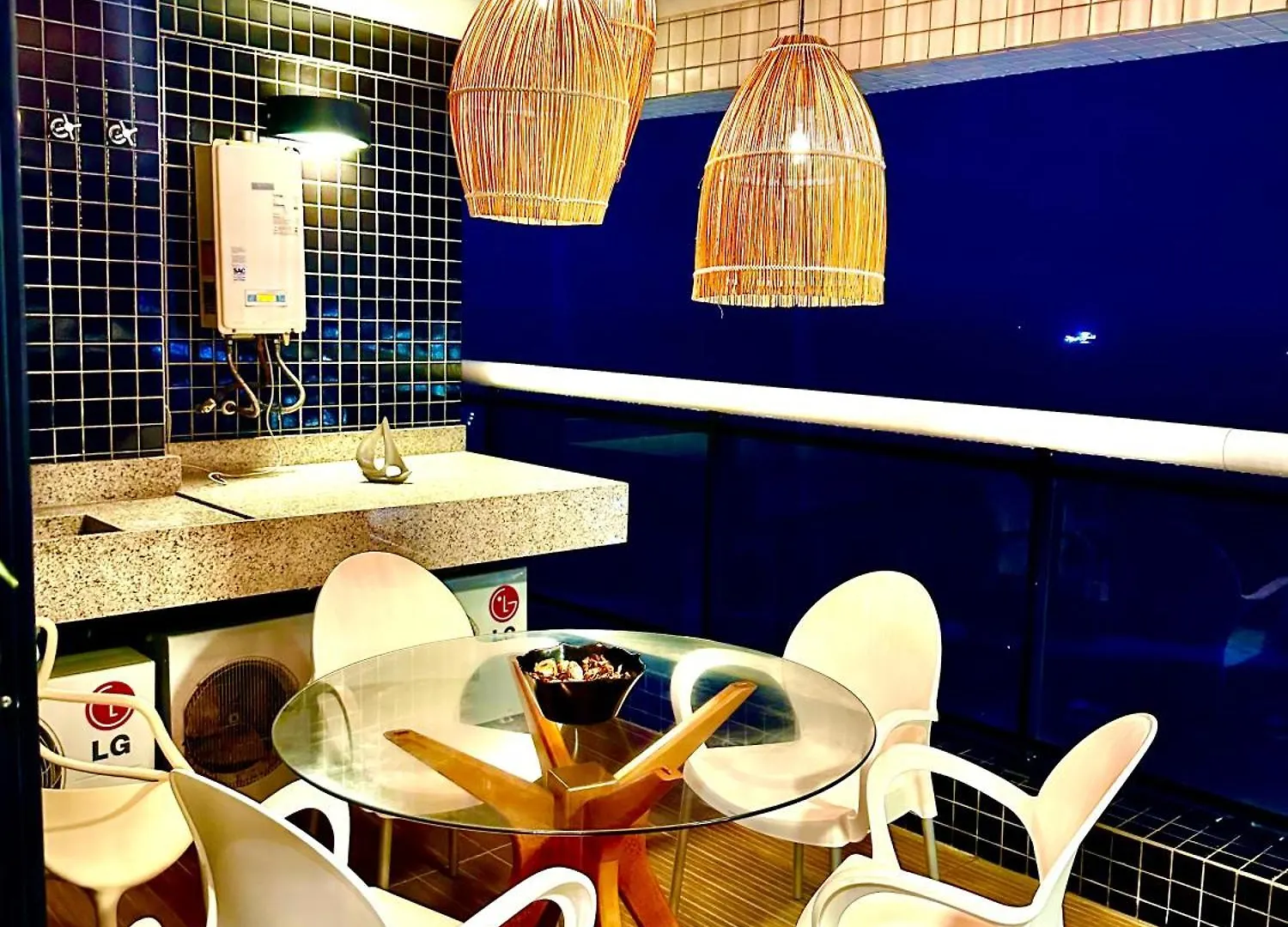아파트 Ed Landscape Apt Luxo De 2 Quartos Frente Mar 포르탈레자