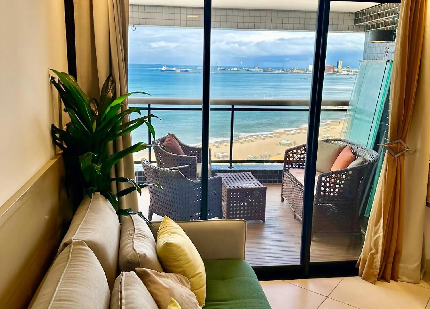 아파트 Ed Landscape Apt Luxo De 2 Quartos Frente Mar 포르탈레자 브라질
